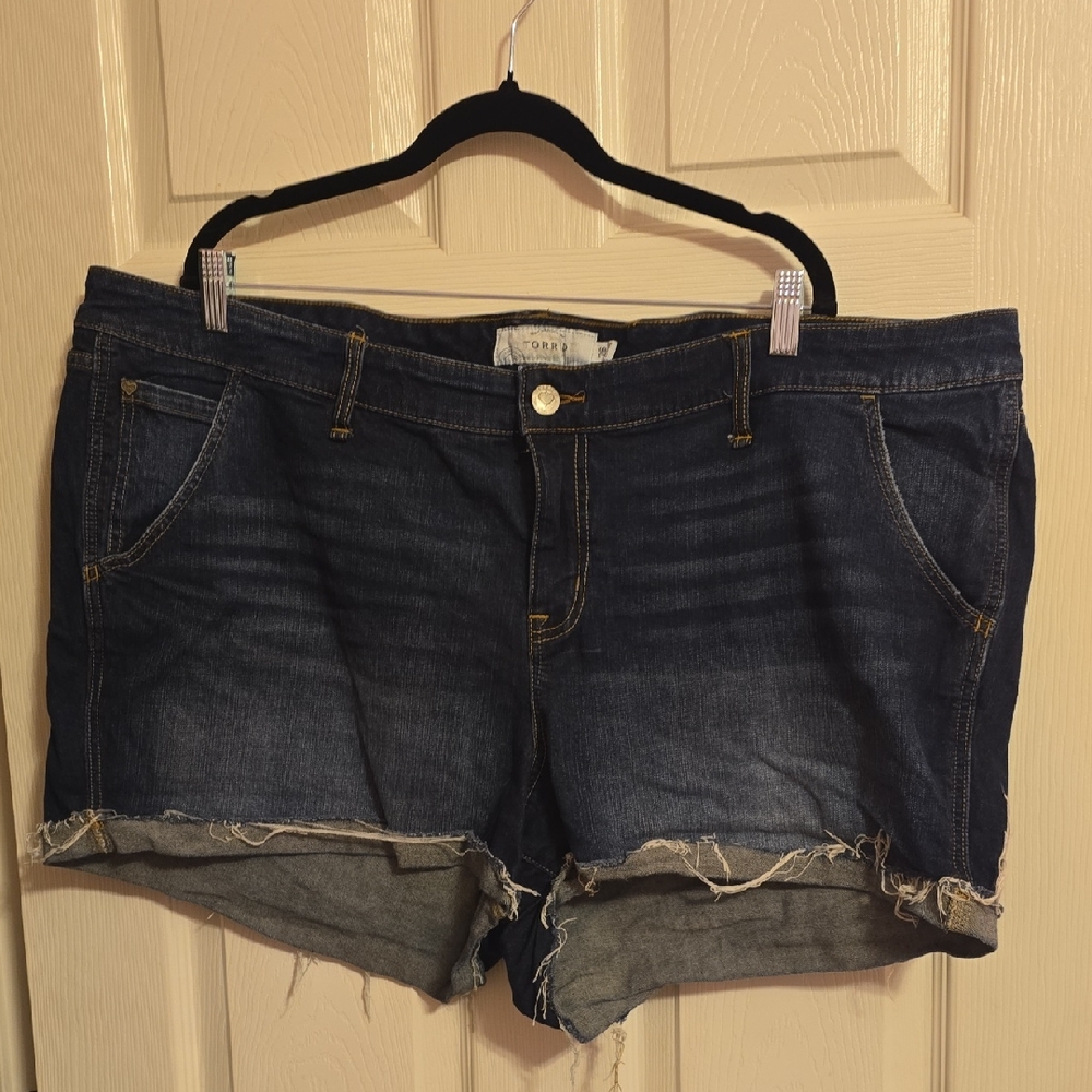 Torrid Dark Blue Jean‎ Shorts